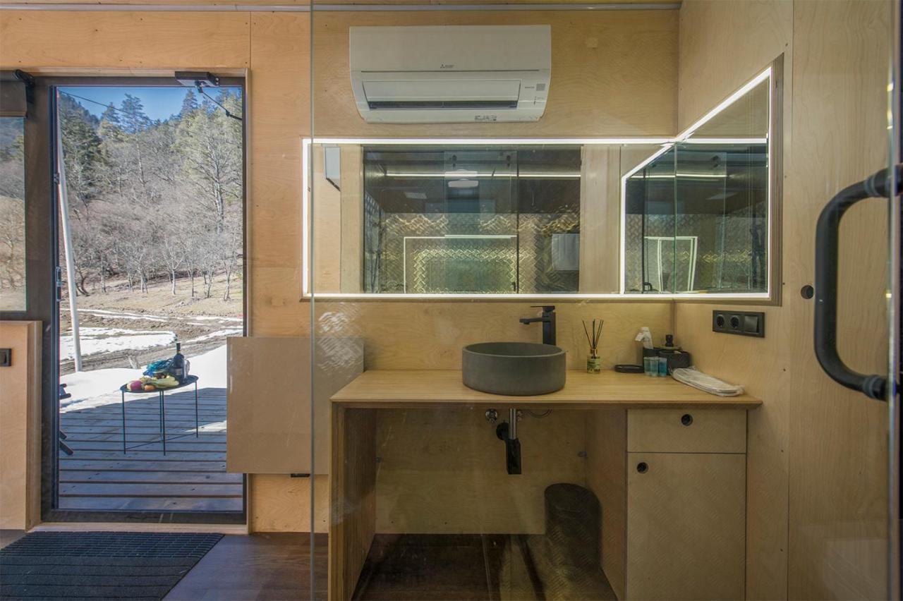 Roombox Likani Borjomi ภายนอก รูปภาพ